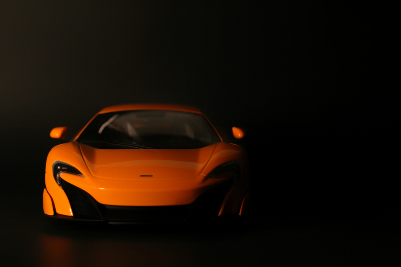 Illustration for article titled McLaren 675LT in 1:18 scale